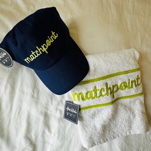 Matchpoint Navy Cap and White Towel Set